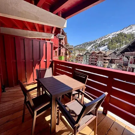 Bright & Spacious 1 Bed - Arc 1950 - Sources De Marie